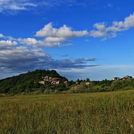 La Casa Rosa Gropparello