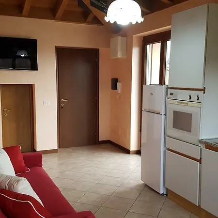 公寓 La Casa Rosa Gropparello