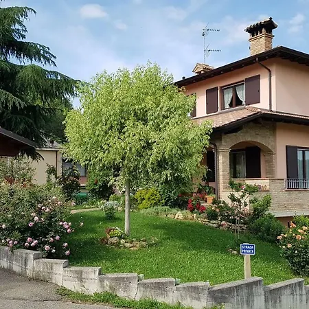 La Casa Rosa