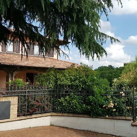 La Casa Rosa